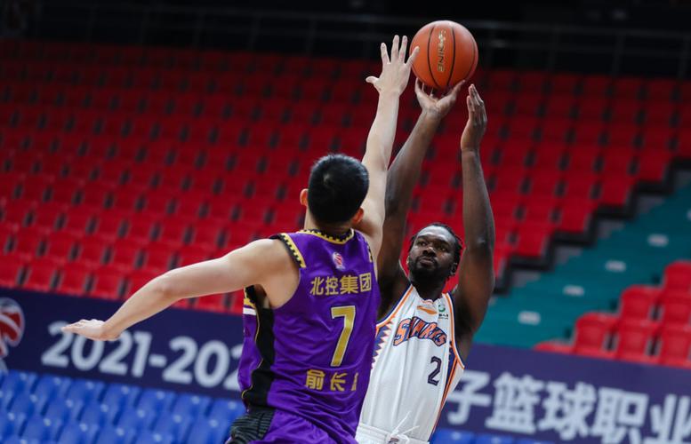 阿门谈大风车暴扣：队友们说不够精彩只能打9分以后会扣得更好